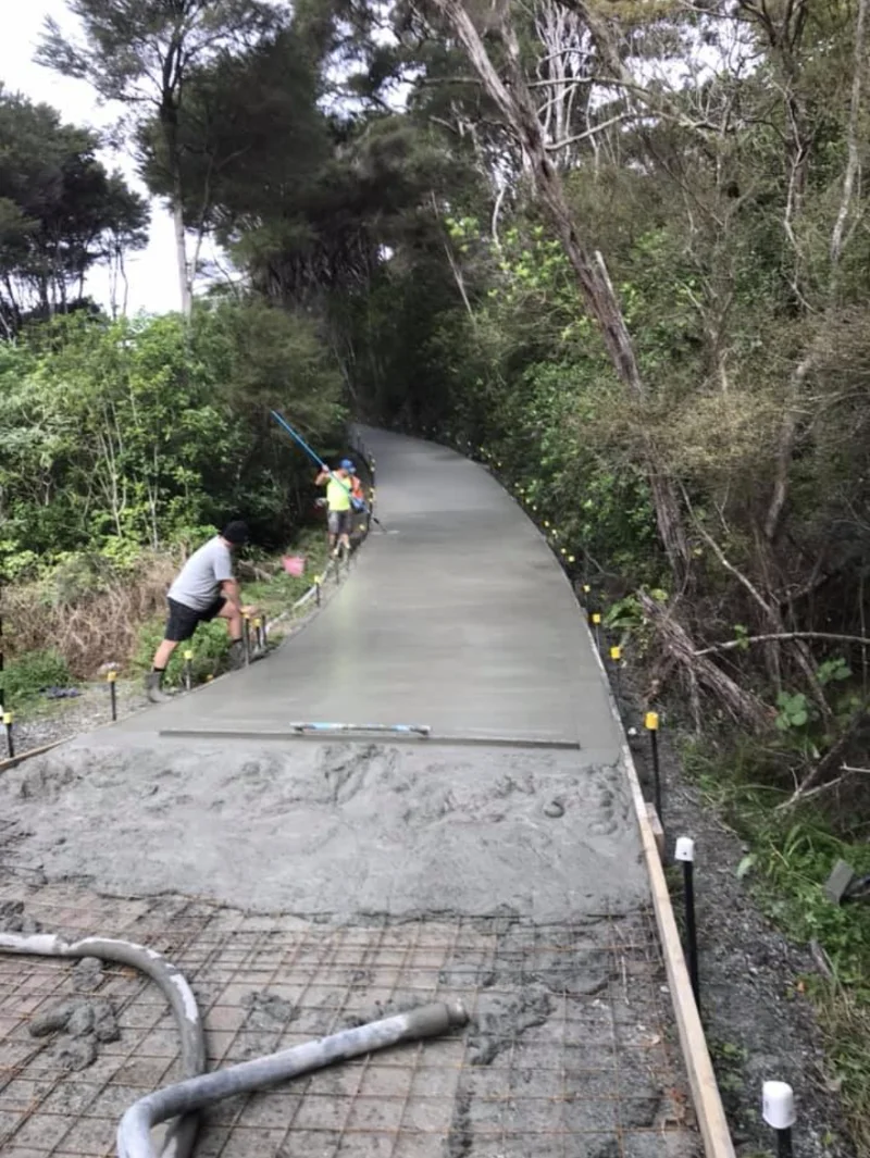 concreter Hibiscus Coast